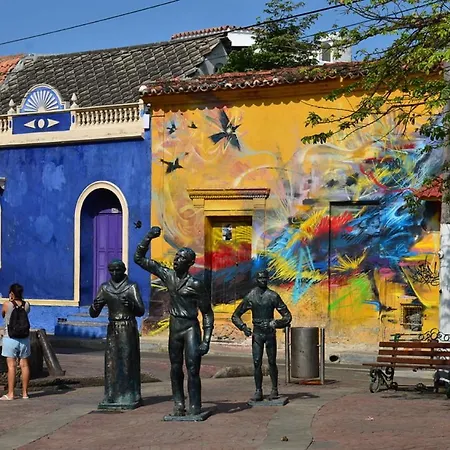 Cr-2 Quintuple En Getsemani Con Desayuno Y Wifi Apartamento *